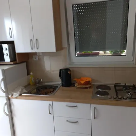 Apartament Lastva 1&2
