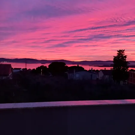 Lastva 1&2 Apartament Sveti Filip i Jakov
